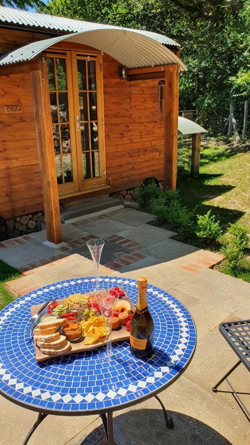 Sika Hut Villa Wareham Eksteriør billede